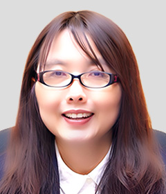 三宅　佳代子の顔写真